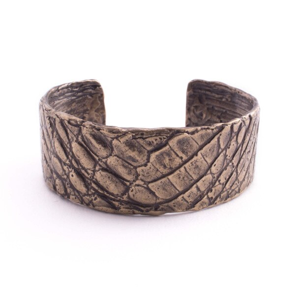 Veda Cuff